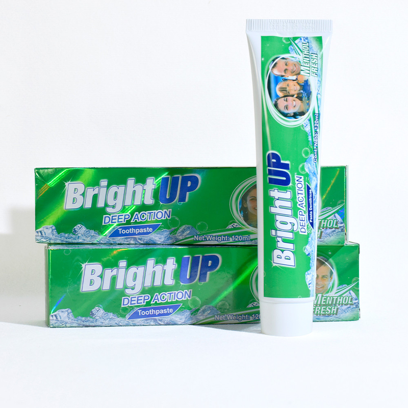 روشنگری تا Deep Action Menthol تازه خمیر دندان 120ml - تجربه یک احساس خنک کننده فوری
